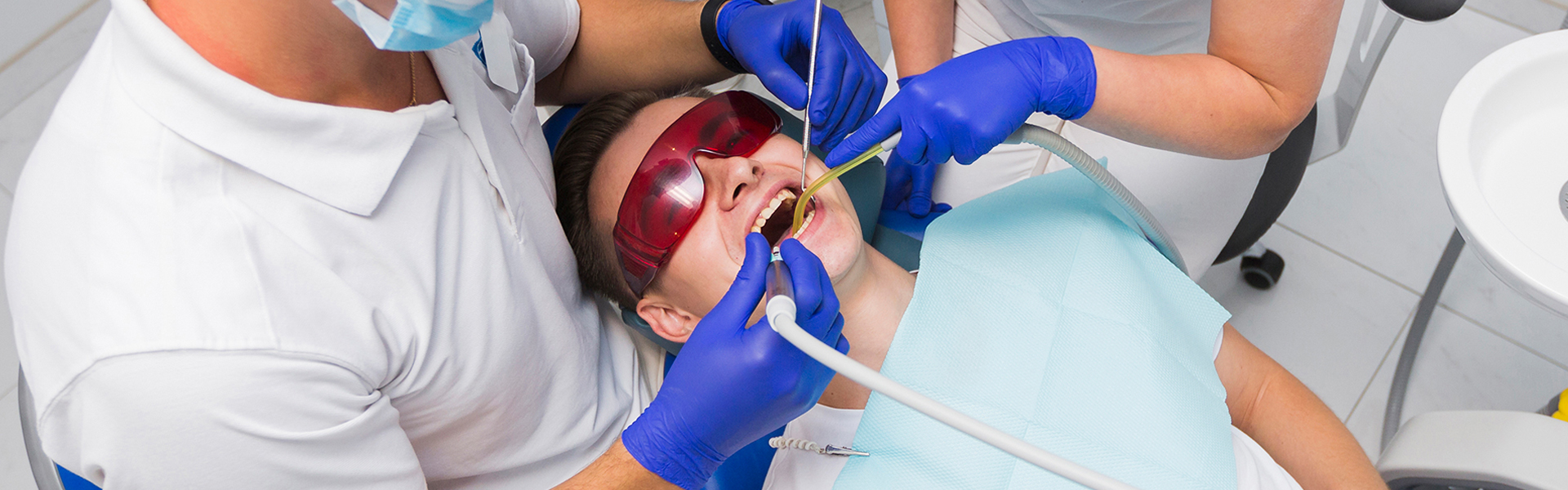 Tooth Extraction in Tampa, FL: What to Expect & How to Prepare